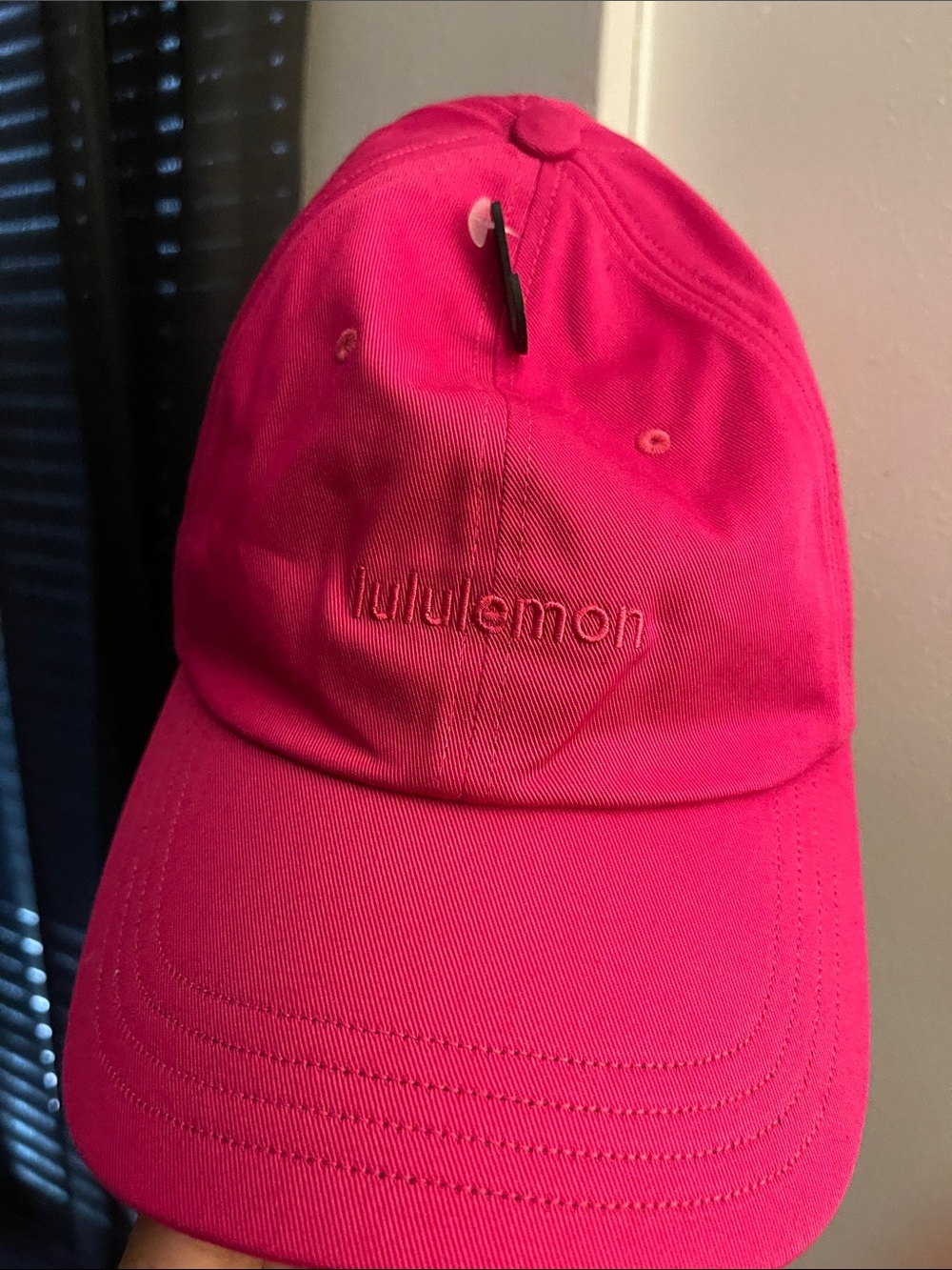 Lululemon Classic UNISEX Baseball Cap Size Small/Medium NWT Passionate Pink